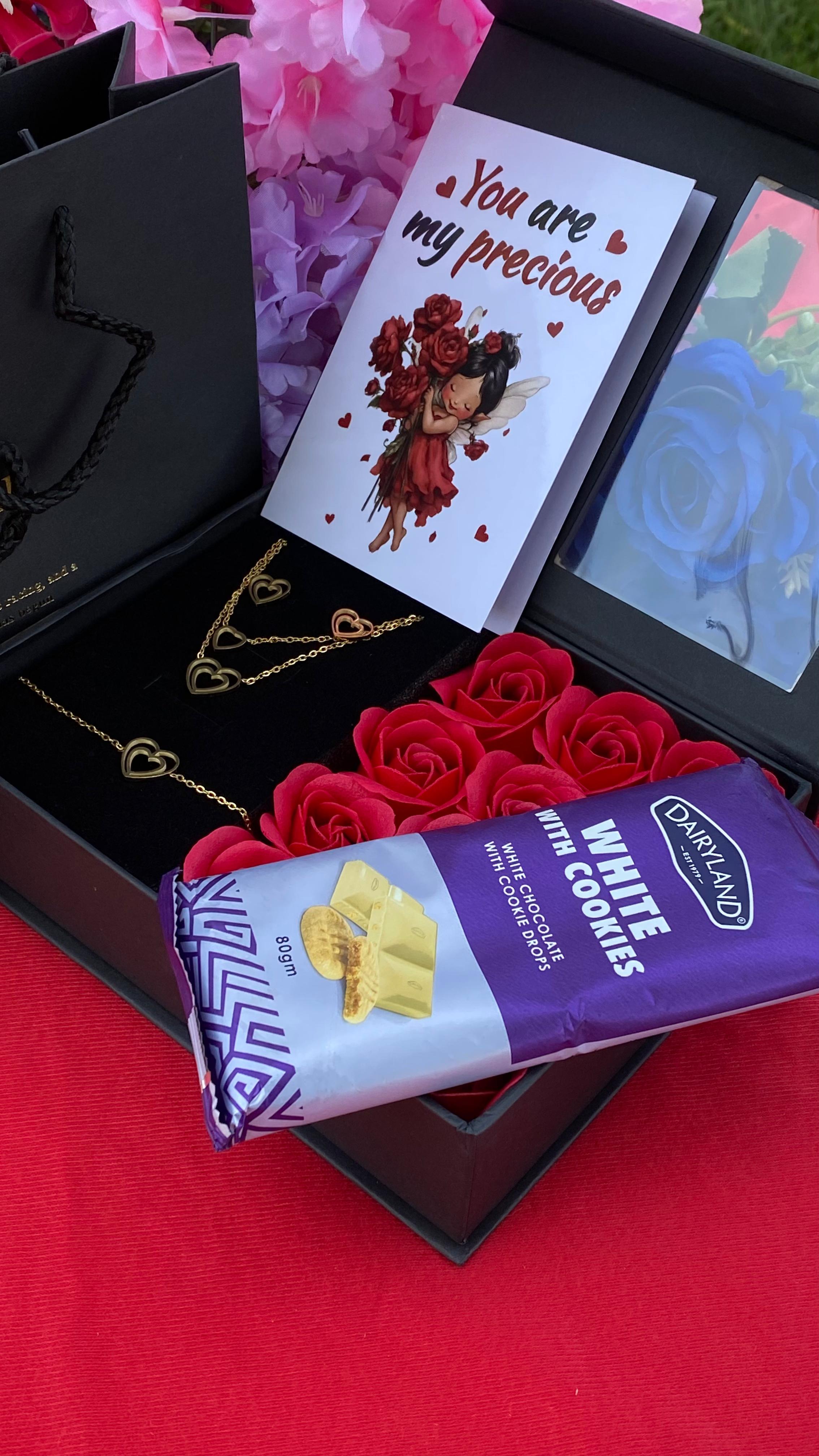 Forever Love Luxury Gift Set – The Ultimate Romantic Gesture ✨